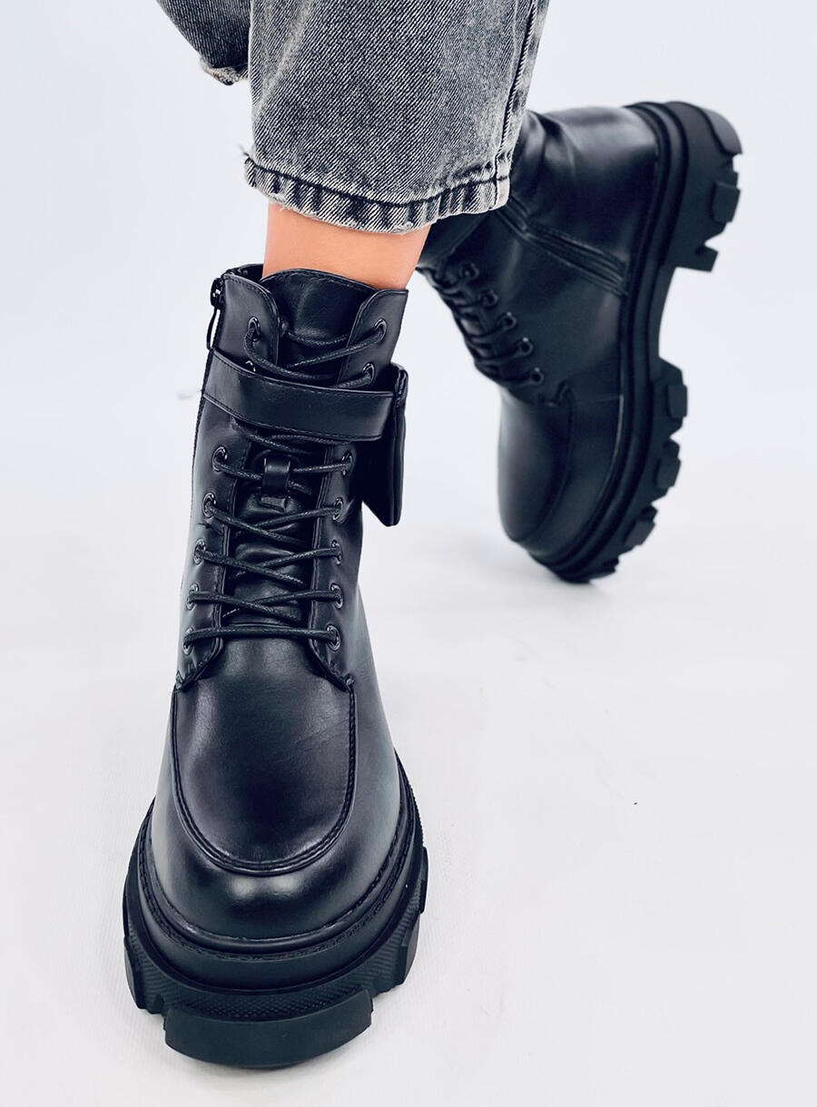 Botki z sakiewką TRYMO BLACK