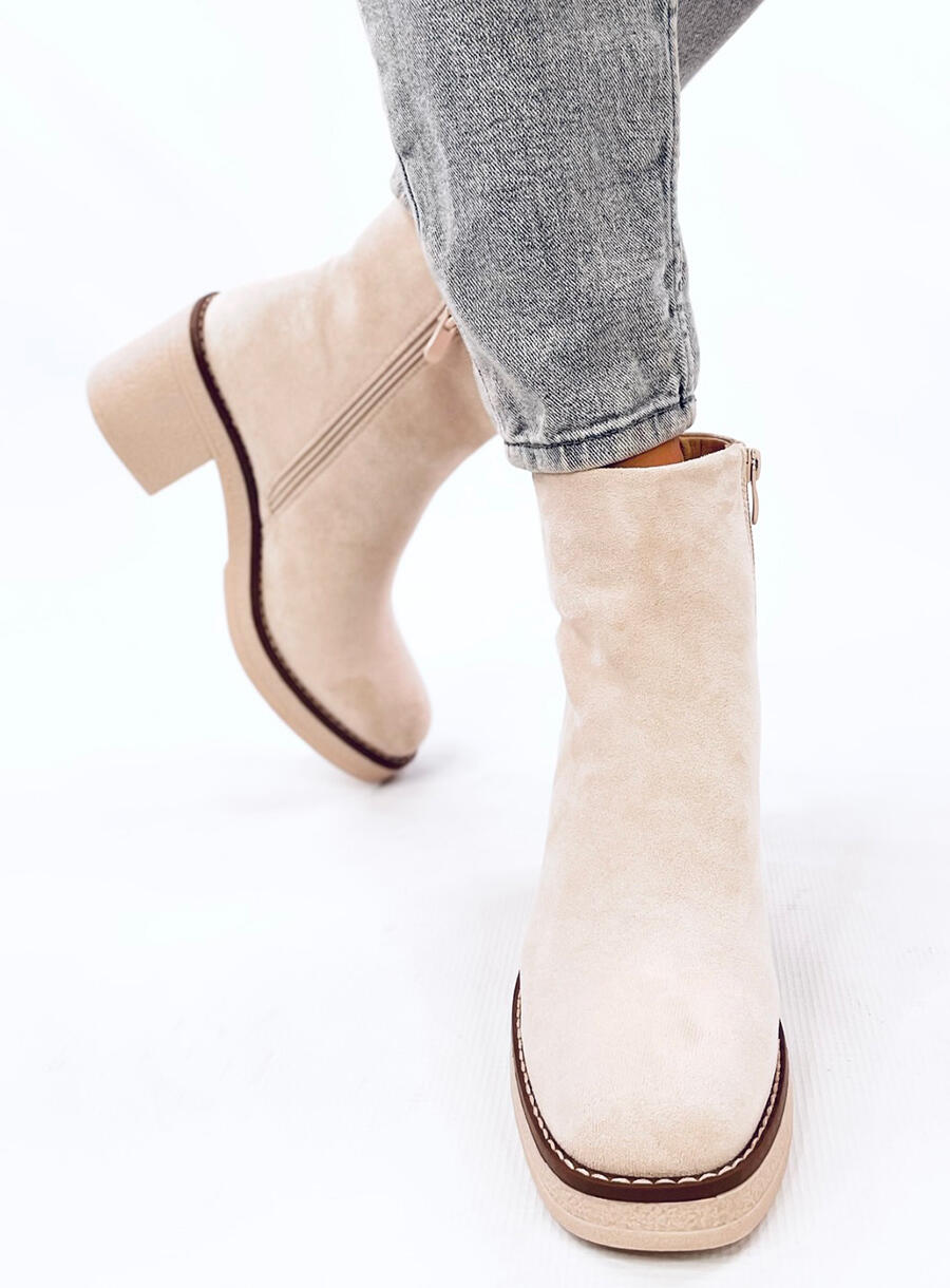Botki zamszowe na szerokim obcasie ELIZA BEIGE