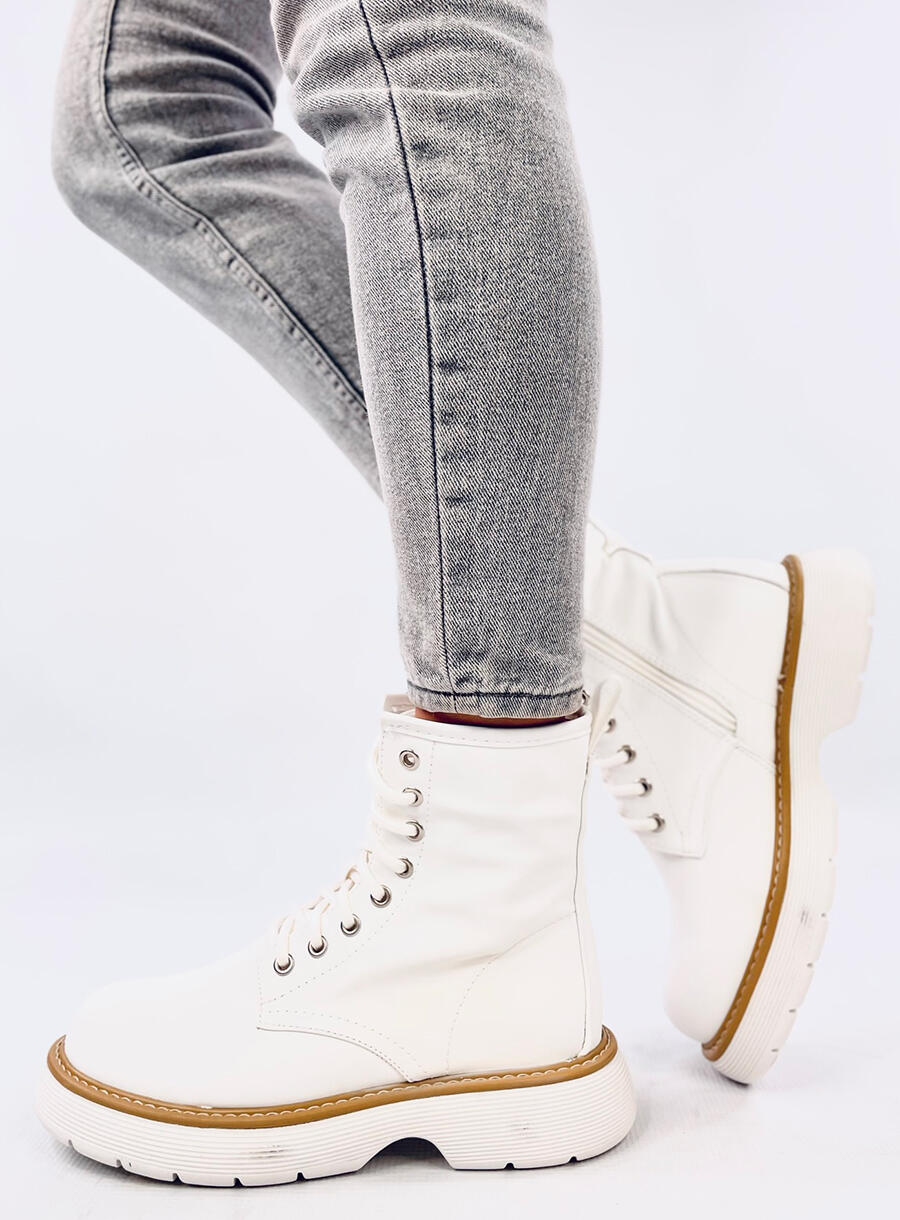 Botki sznurowane PEDDY WHITE