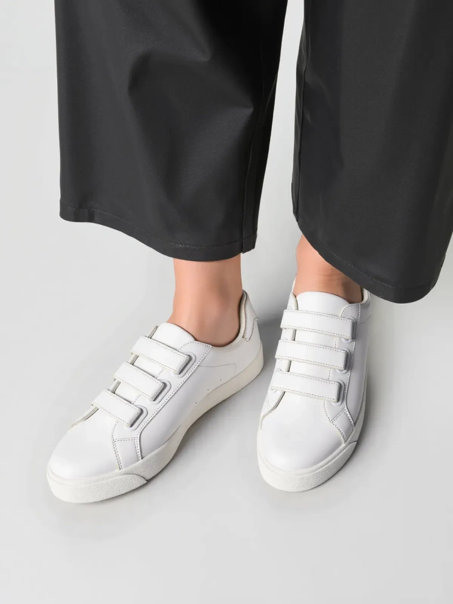 Damskie Sneakersy VERTA SILVER