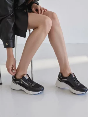 Sneakersy na koturnie MCBRIDE BLACK