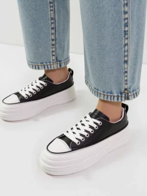 Damskie Sneakersy PLATFORMIA – Black & White