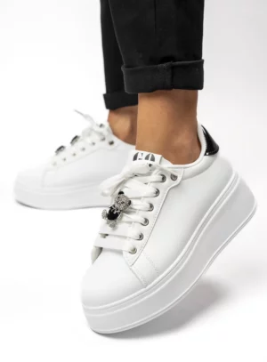 Sneakers Claudia White