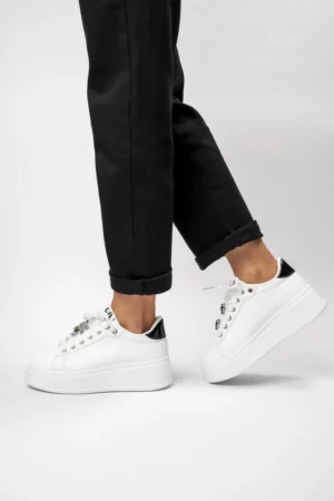 Sneakers Claudia White