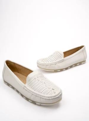 Mokasyny Klara White