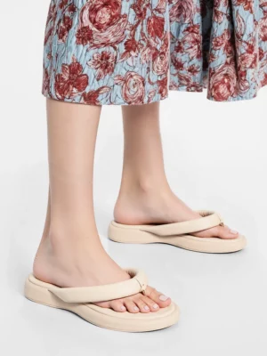 Damskie klapki MONA BEIGE