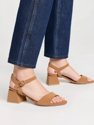 Damskie Sandały ELEGANCE CAMEL – Klasyka w Naturalnym Wydaniu