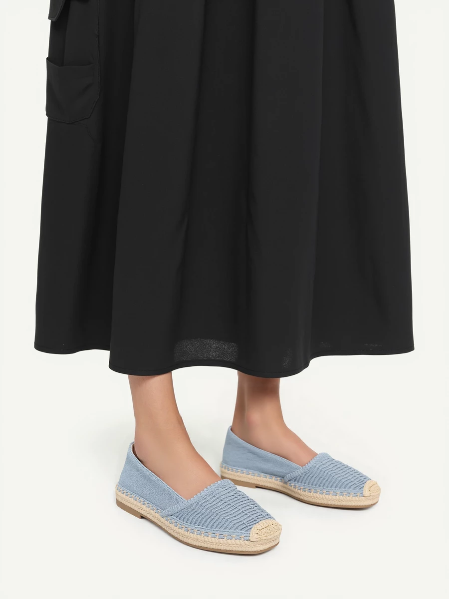 Espadryle damskie z plecioną cholewką w kolorze Jeans