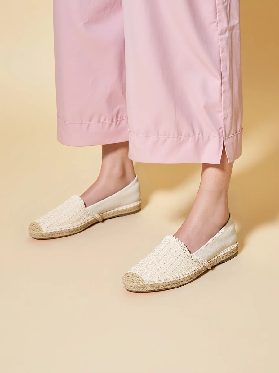 Klapki damskie eleganckie w kolorze Beige