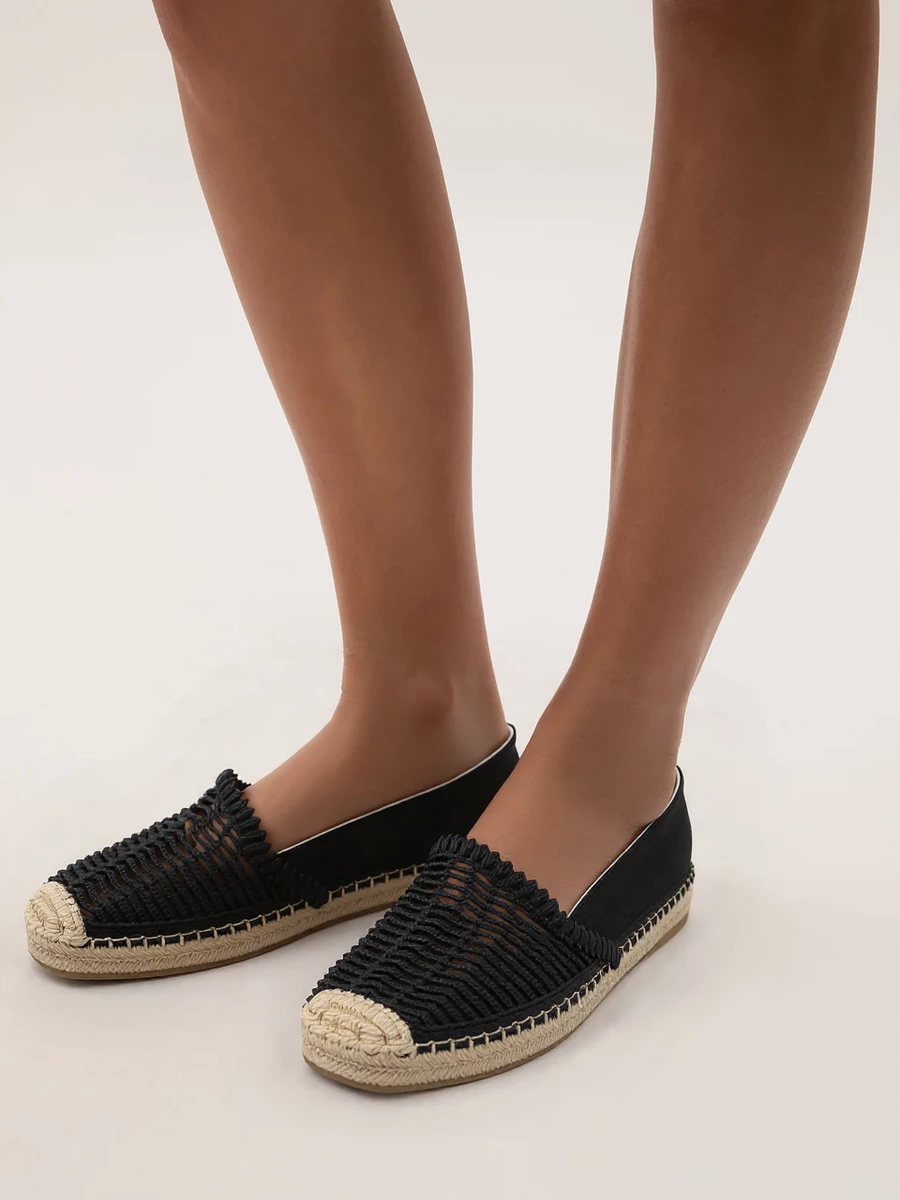 Espadryle damskie z plecionym wzorem i jutową podeszwą Black