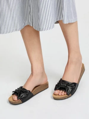 Damskie Klapki LIVIA BLACK