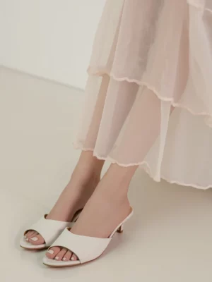 Damskie Klapki KARA WHITE