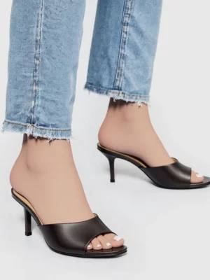 Damskie Klapki KARA BLACK