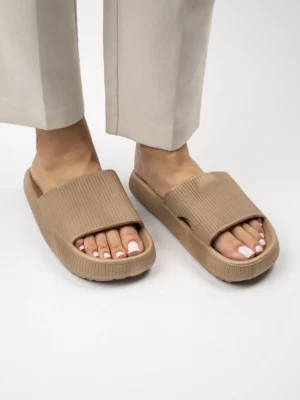 Damskie Klapki SOFIA BROWN