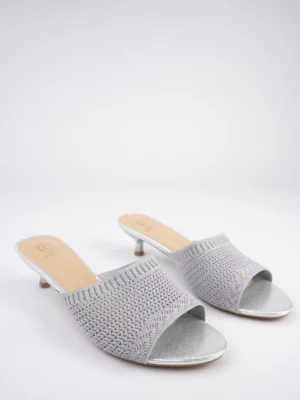 Eleganckie Klapki Miejskie Srebrne