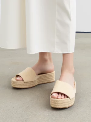 Klapki na platformie ESTILO Beige