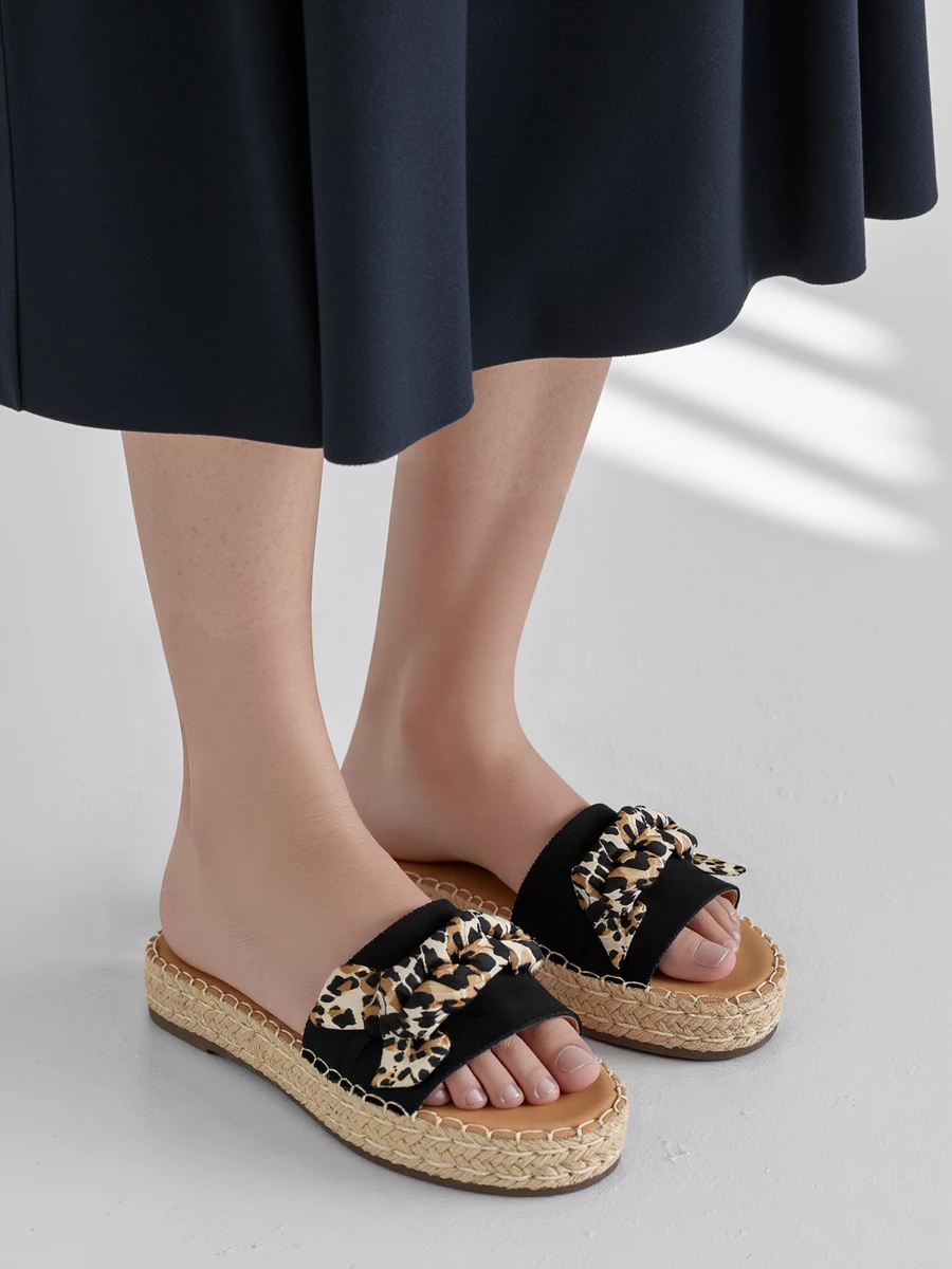 Klapki Safari Moda Leopard