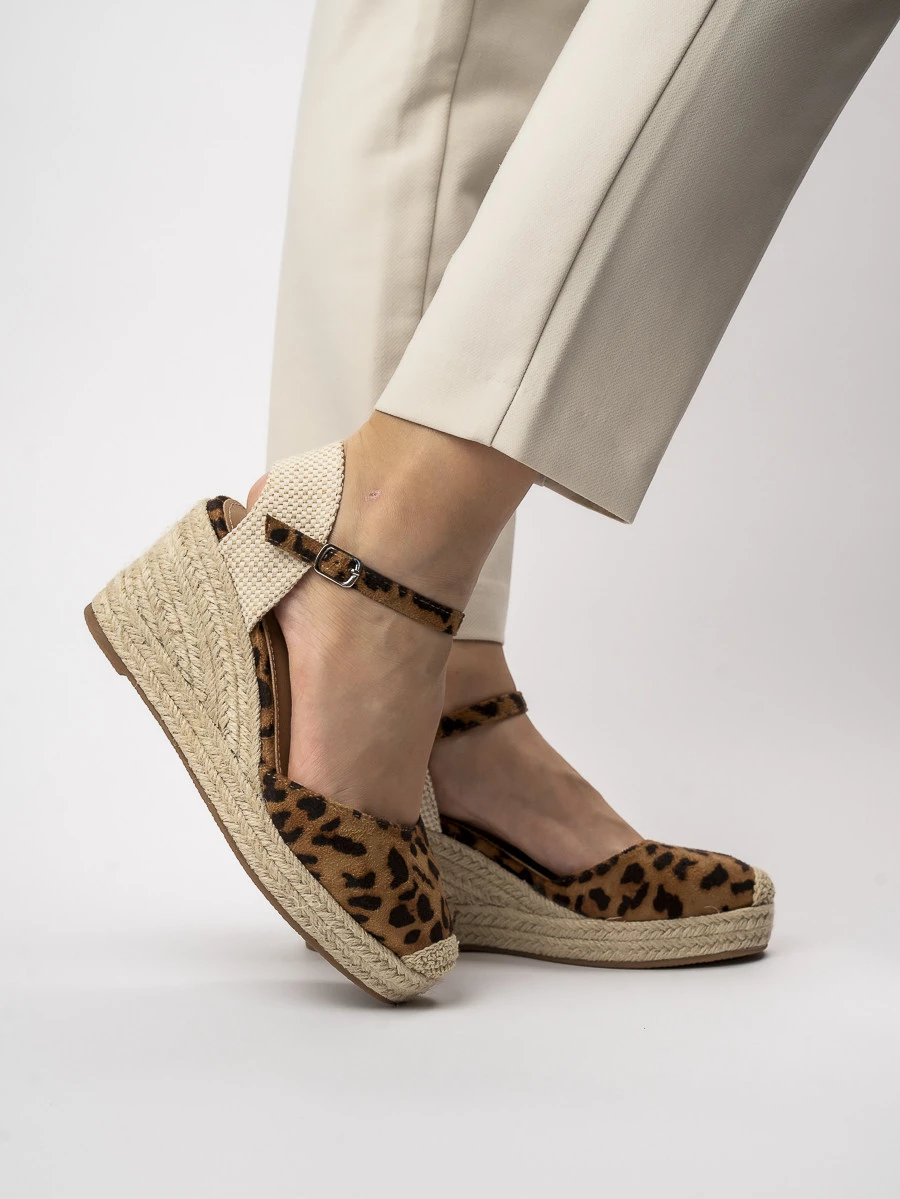 Damskie Espadryle na Koturnie WILD ELEGANCE LEOPARD