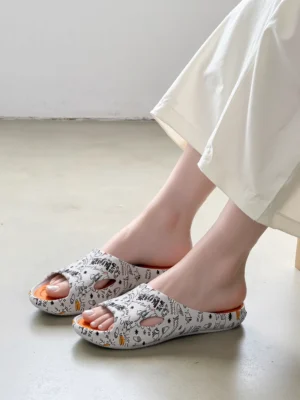 Damskie Klapki DOODLE WHITE