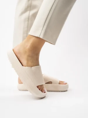 Damskie Klapki SOFIA BEIGE