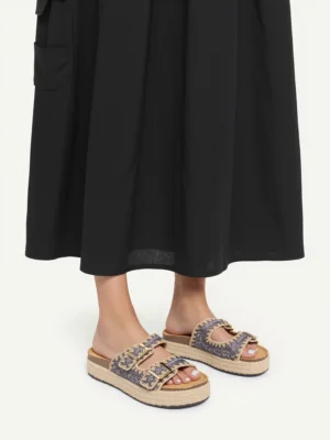 Klapki na koturnie z cekinami GREY