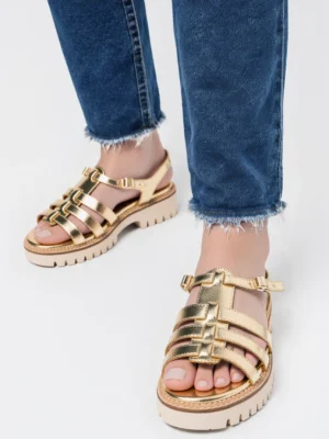 Sandały na obcasie z paskami w kolorze Gold