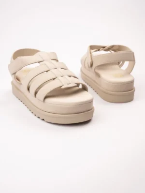 Sandały na koturnie z paskami w kolorze Beige