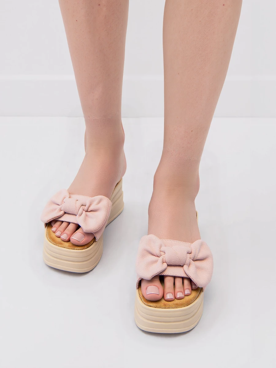 Klapki damskie BOW PINK – na wysokiej platformie