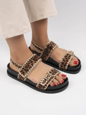 Klapki casual dwuzaczepowe z korkiem w kolorze Leopard