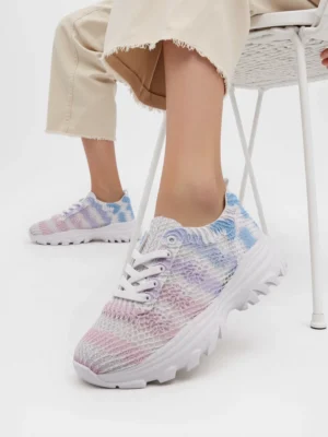 Czółenka damskie eleganckie w kolorze COLORFUL