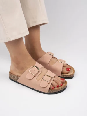 Klapki damskie z zamszu z regulowanymi klamrami w kolorze Pink