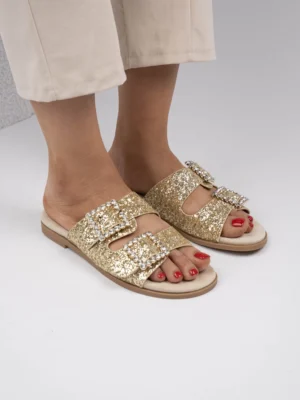 Klapki damskie brokatowe z ozdobnymi klamrami w kolorze Gold