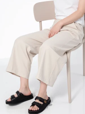 Klapki skórzane damskie z podwójnymi paskami Black