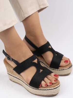 Czółenka damskie eleganckie w kolorze Black