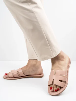 Modne klapki damskie eleganckie w kolorze Pink