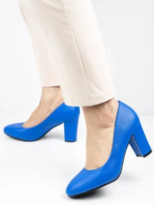 Czółenka klasyczne na słupku Blue