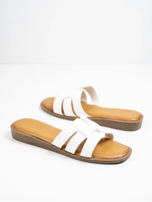 Modne sandały damskie w kolorze White