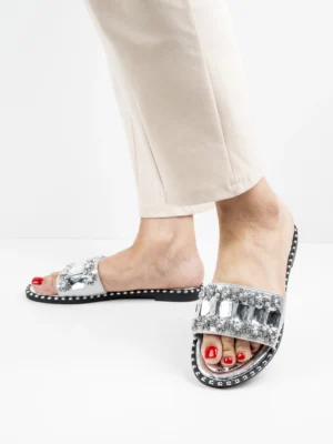Modne klapki damskie w kolorze Silver