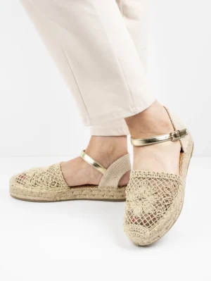 Sandały damskie eleganckie na platformie w kolorze Gold