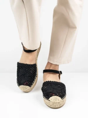 Modne espadryle damskie w kolorze Black