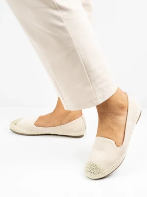 Modne espadryle damskie w kolorze Beige