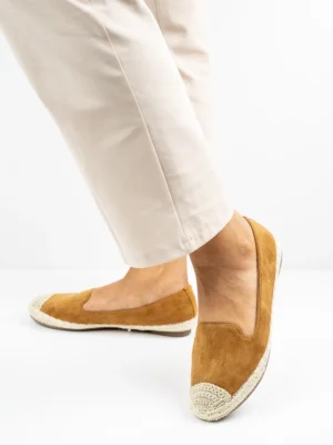 Modne espadryle damskie w kolorze Camel