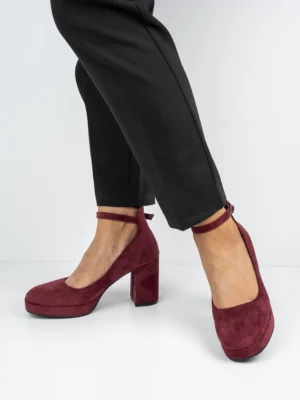 Czółenka eleganckie z paskiem wokół kostki w kolorze Maroon