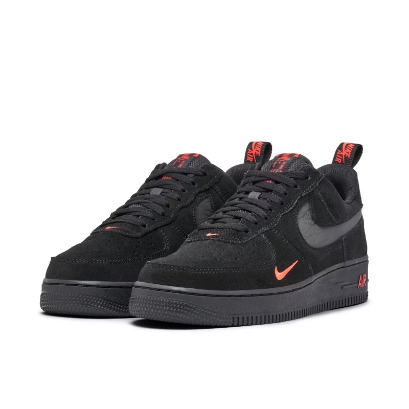 Nike Air Force 1 ’07 Low LV8 Black Crimson DZ4514-001 Czarne sneakersy - obrazek 3